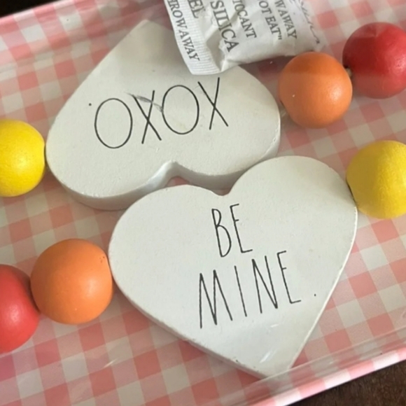 RAE DUNN Valentine Hearts/Beads Wood Garland Decor New - Picture 6 of 8